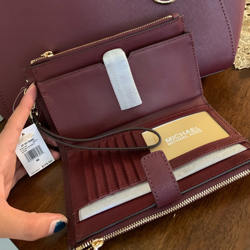 🍇MK laptop large sady bag &double zipper wallet - Picture 6 of 7